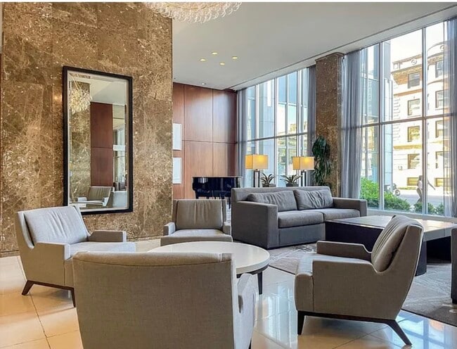 Photo - 655 W Irving Park Rd