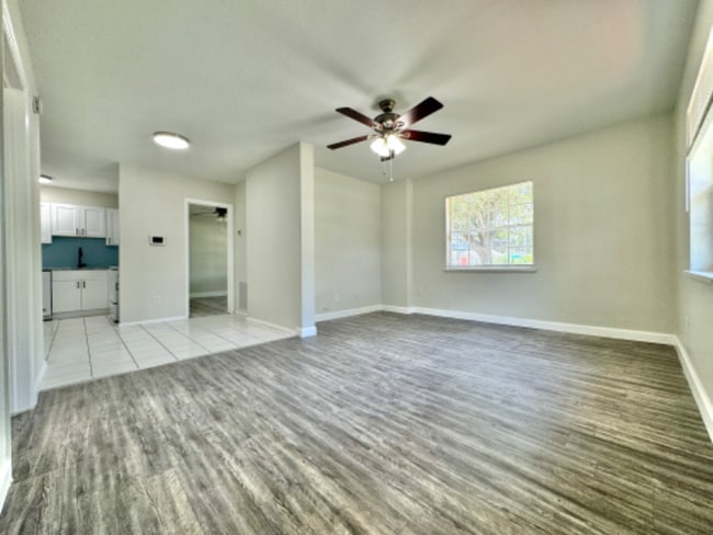 Photo - 260 20th Ave S Apartment Unit 1