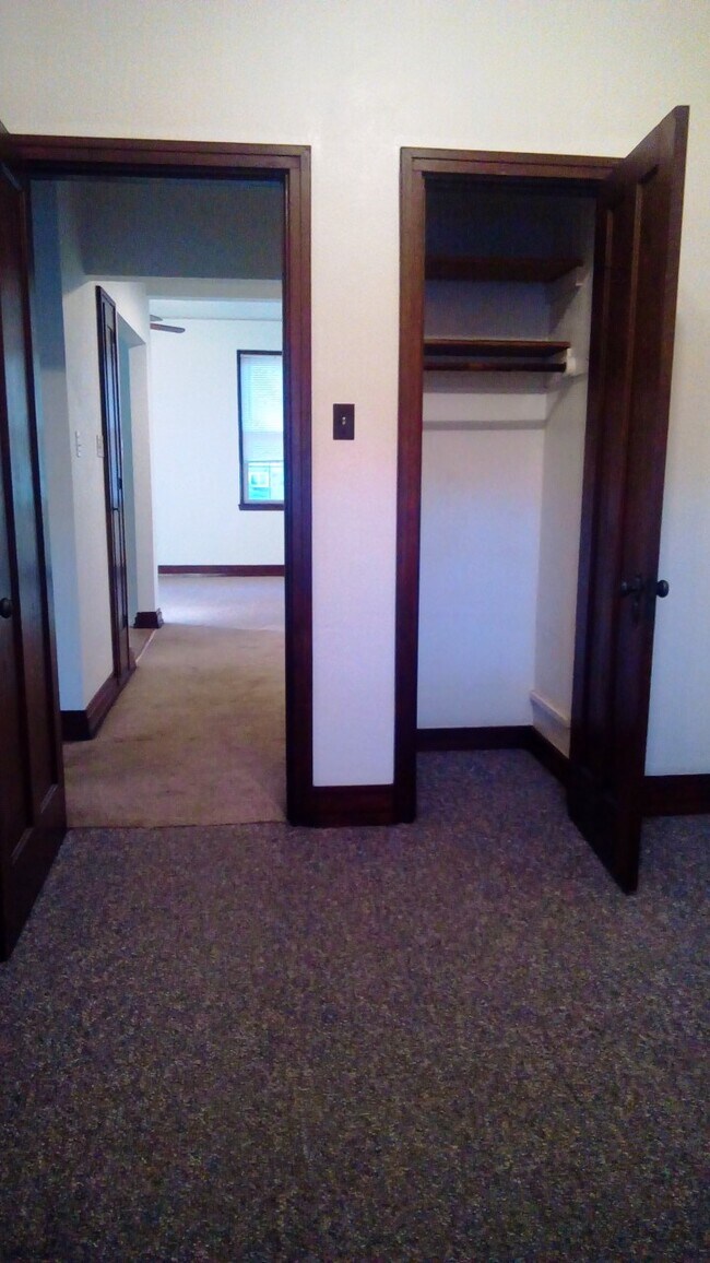 Photo - 27 N State St