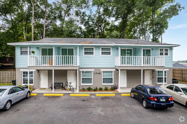 Tower Oaks and Linton Oaks - Tower Oaks and Linton Oaks Apartments