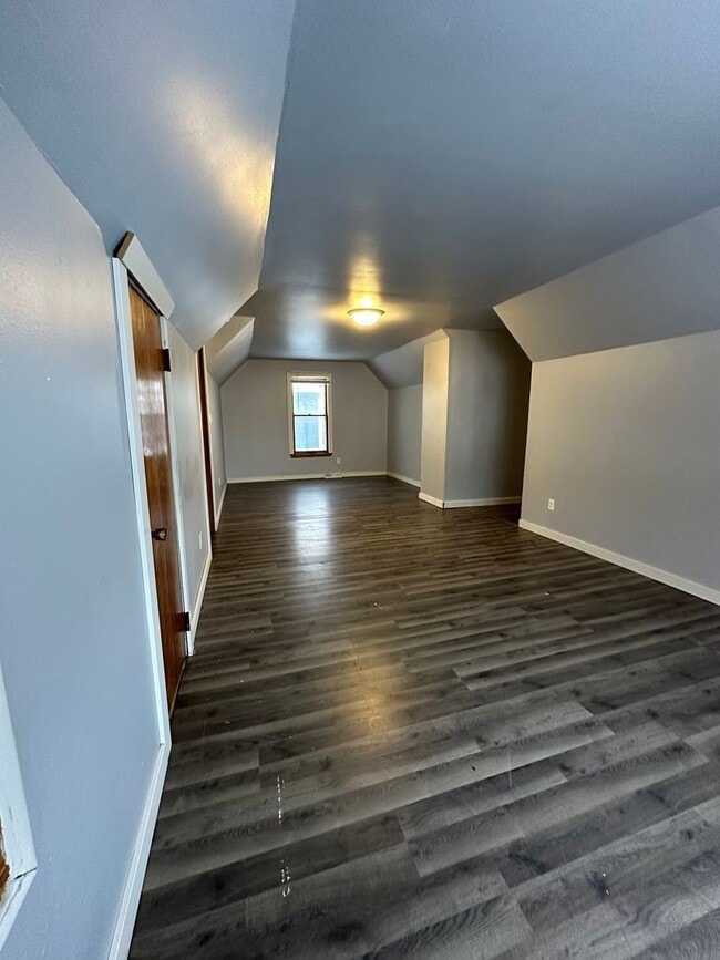 Photo - 1019 E Grand Ave Unit Apt 2