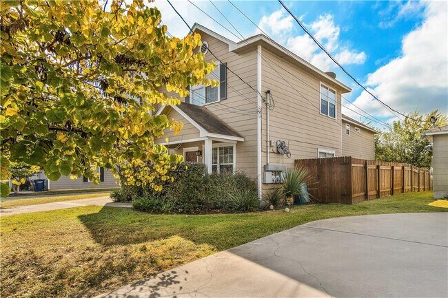 Photo - 6009 Fairway St