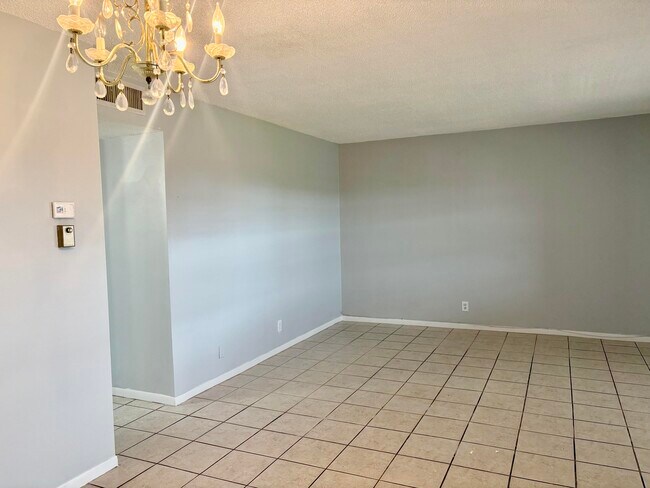 Photo - 5300 Washington St Unit C318