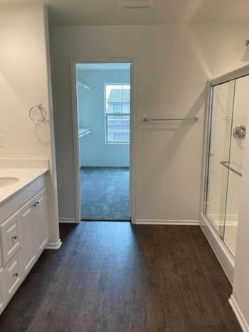 Master Bedroom Bathroom - 560 E Vodden St