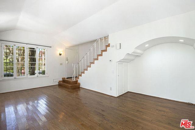 Photo - 6140 W 6th St