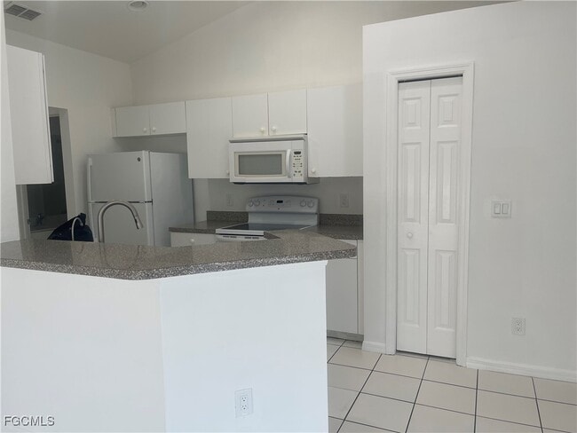 Photo - 1543 Hightower Ave S