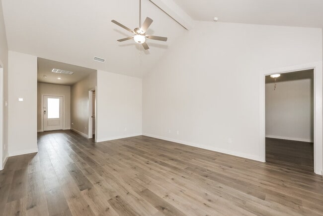 309 Julian Davis Dr