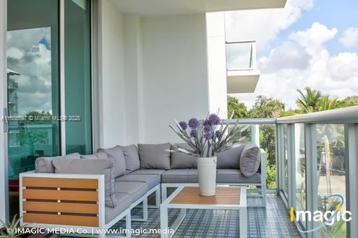 Photo - 720 NE 62nd St Unit 402