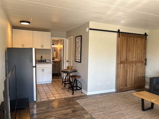 Photo - 5001 Oberlin Ave Unit 2