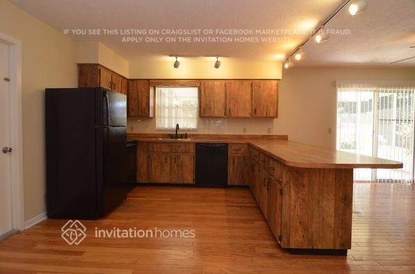 Photo - 1513 Highcrest Cir