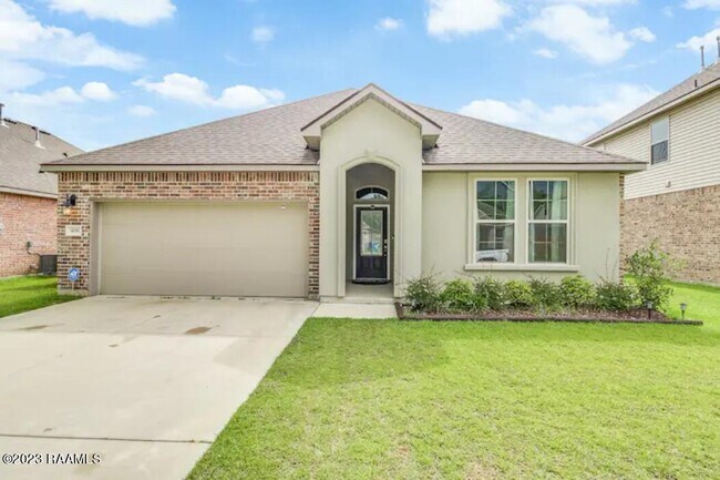 406 Starlight Dr