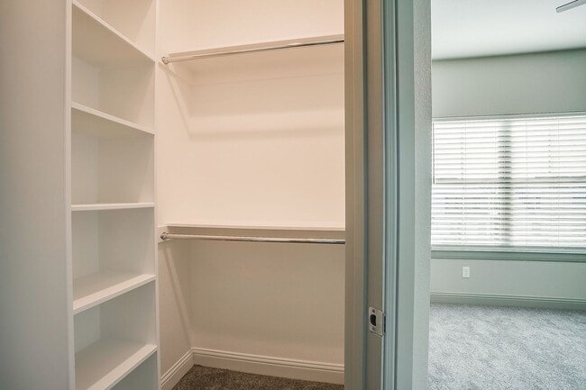 Photo - 2831 Forest Park Blvd Unit 2831 FP-2028