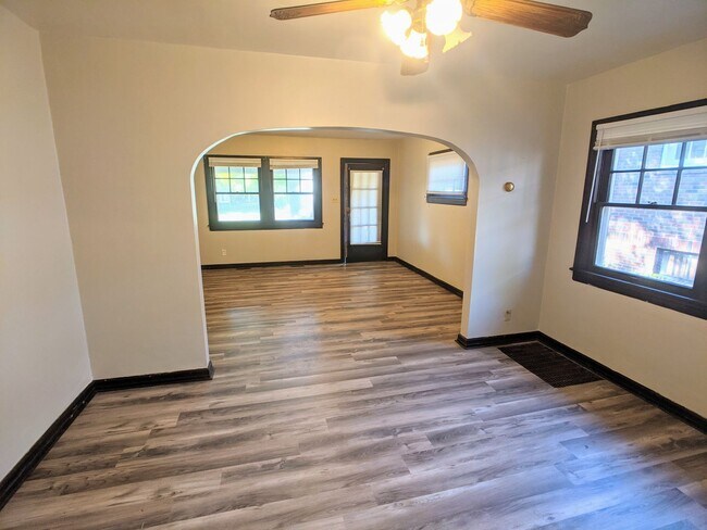 Photo - Jenny Lane Duplex Unit 45 Jenny Ln