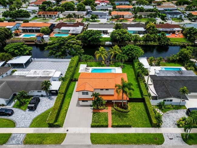 Building Photo - 9780 SW 19th St