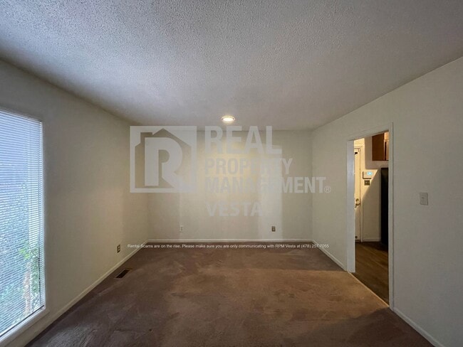 Photo - 5081 Idleway Dr