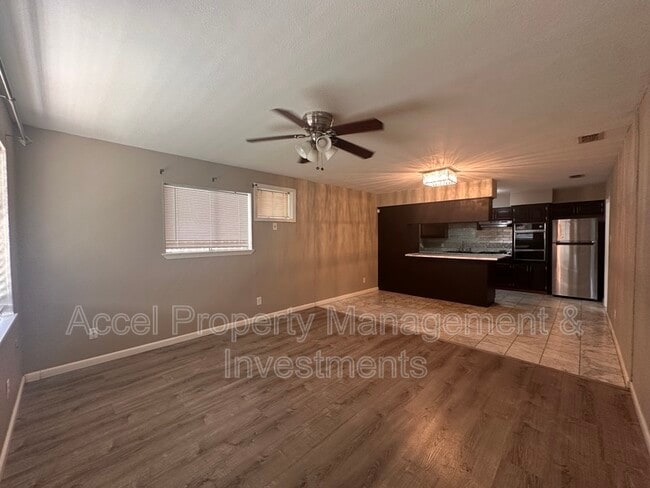 Photo - 1503 E 7th St