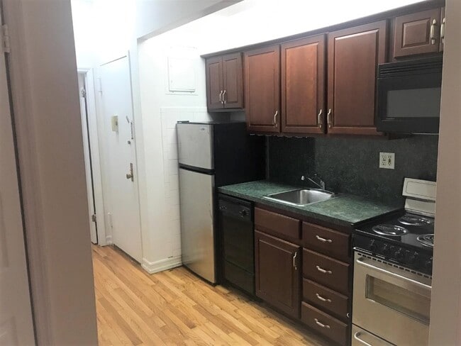 Photo - 908 Amsterdam Ave Apartamento Unidad 1D