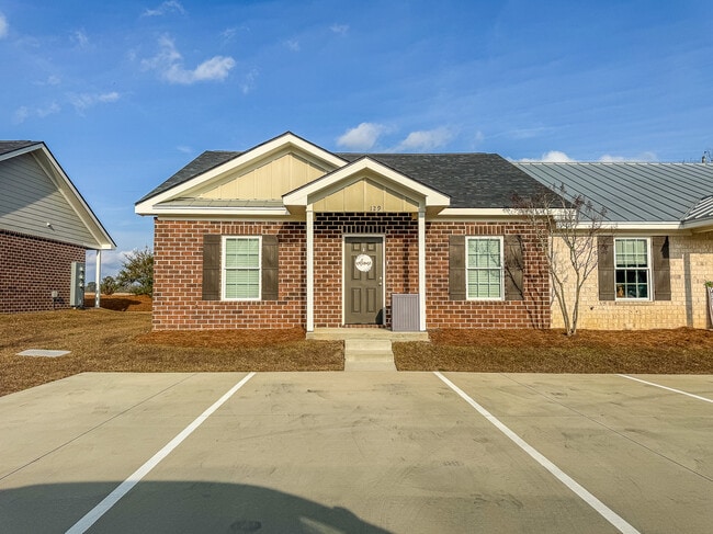 Building Photo - 104 Waybill Circle