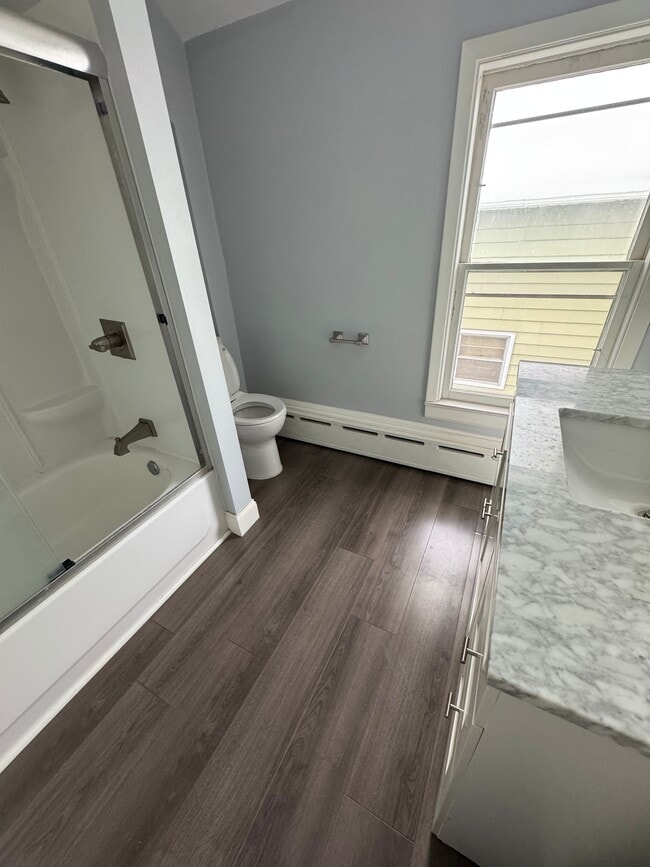 Photo - 804 6th Ave S