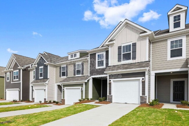 Photo - 2881 Yeager Dr NW