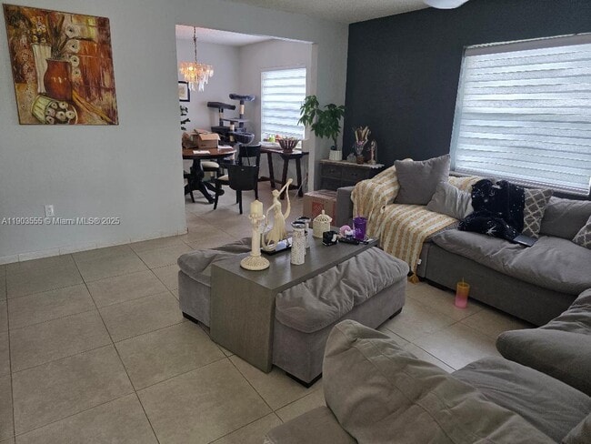 Photo - 409 SW 8th Ave