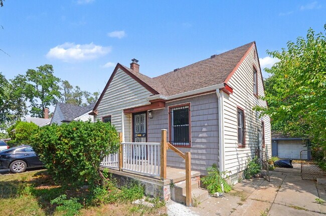 Photo - Charming & Updated 3-Bedroom Home in Detroit!
OWNER SPECIAL-$500 off first months rent