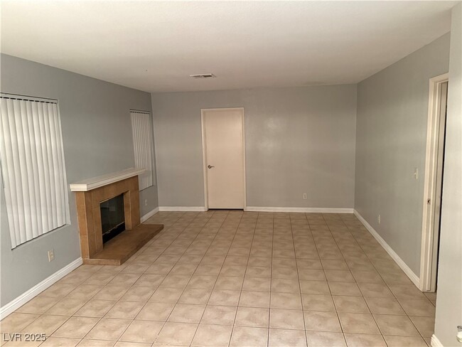 Photo - 4712 Cosley Dr