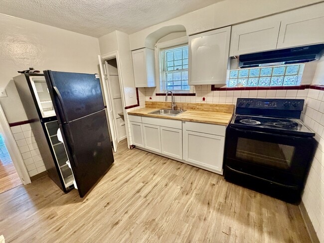 Photo - 8947 Mayfield Ct