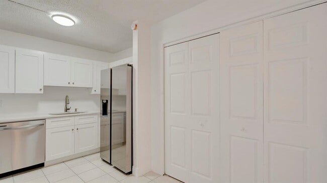 Photo - 3201 Coral Ridge Dr