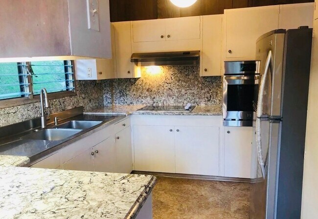 Photo - Available April 1 – 3BR Home in Desirable Manoa Woodlawn