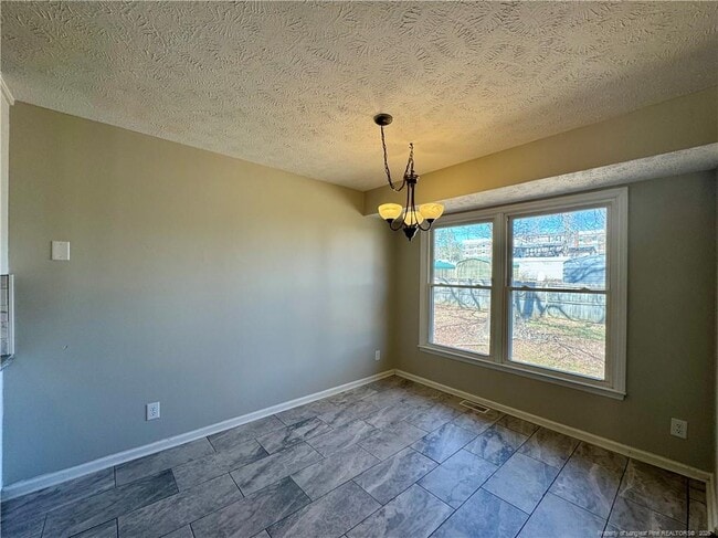 Photo - 204 Fair Oaks Dr