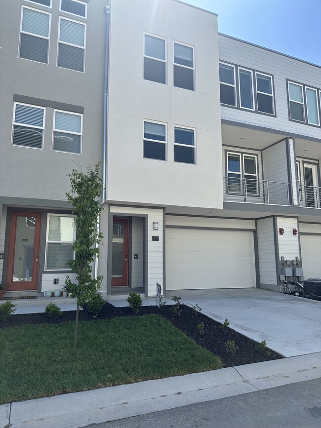 Farmington North Townhomes - Farmington North Townhomes Unidad 190