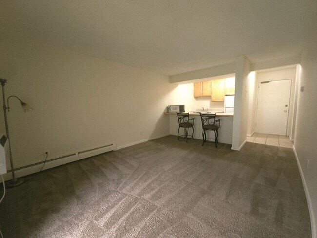 Photo - Available Now! Two Mile Creek, Fresh and M... Unidad A204