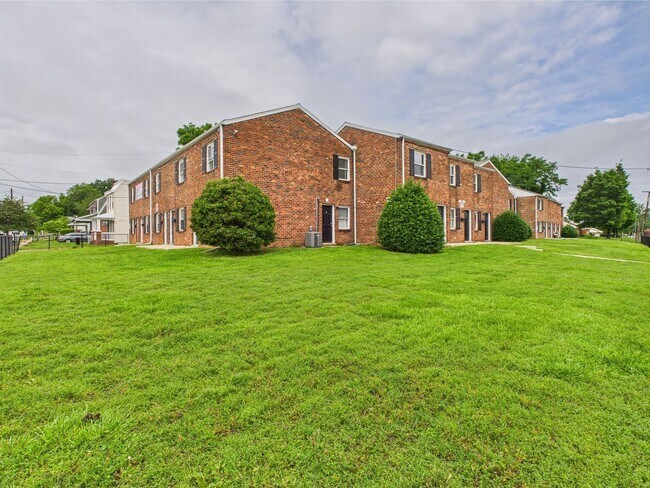 Photo - 27th Townhomes