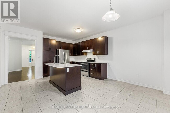 Photo - 7 Plantain Ln