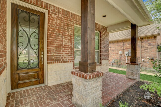Photo - 606 Sabinal St
