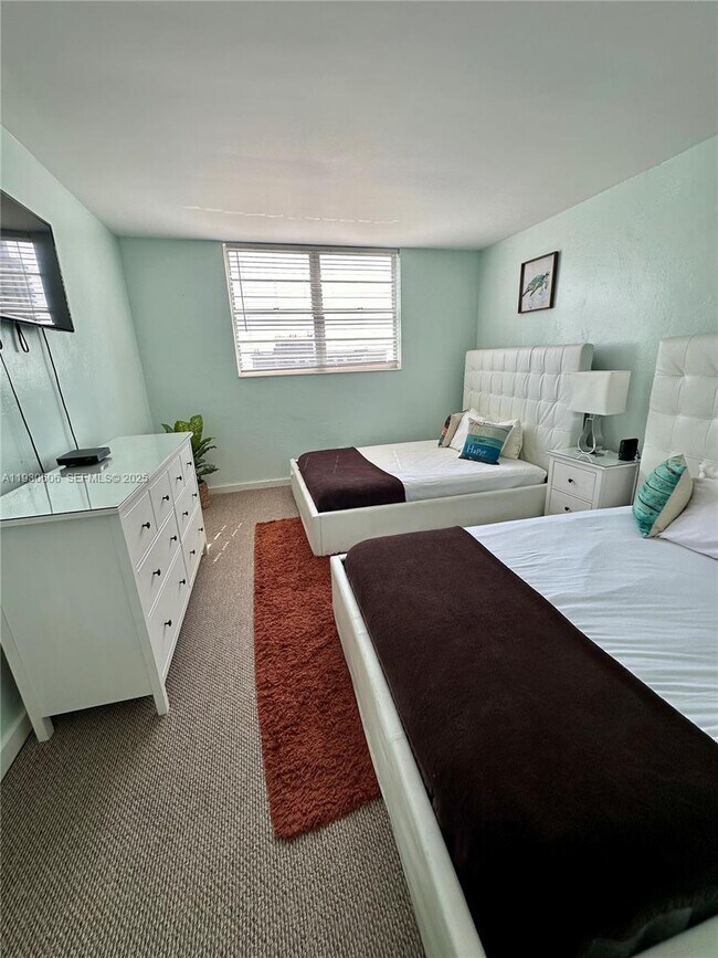 Photo - 19370 Collins Ave Unit 1203