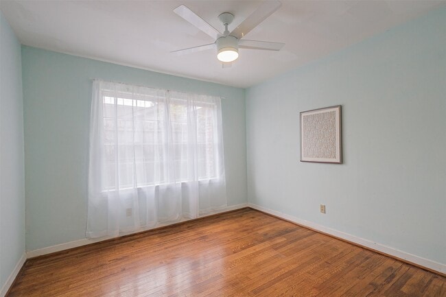 Photo - 2601 Briarhurst Dr