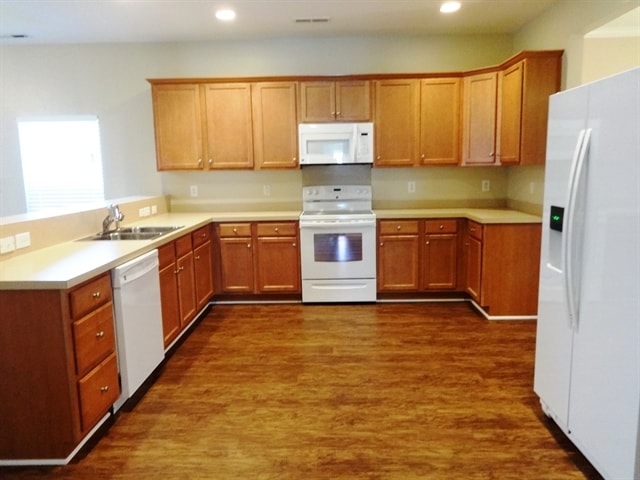 Photo - 118 Cannonsmill Ln