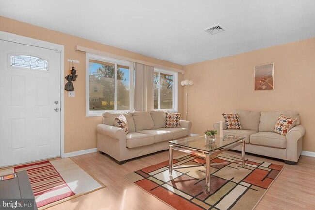 Photo - 8402 Church Ln