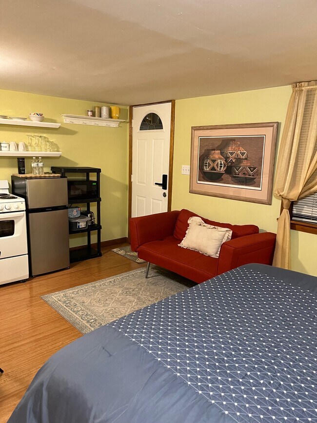 Photo - 20 Elmwood Ave Unit Efficiency Studio