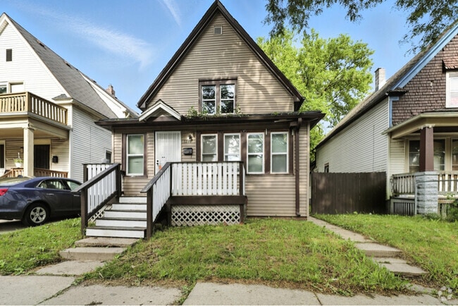 Building Photo - 3244 N 1st St Rental