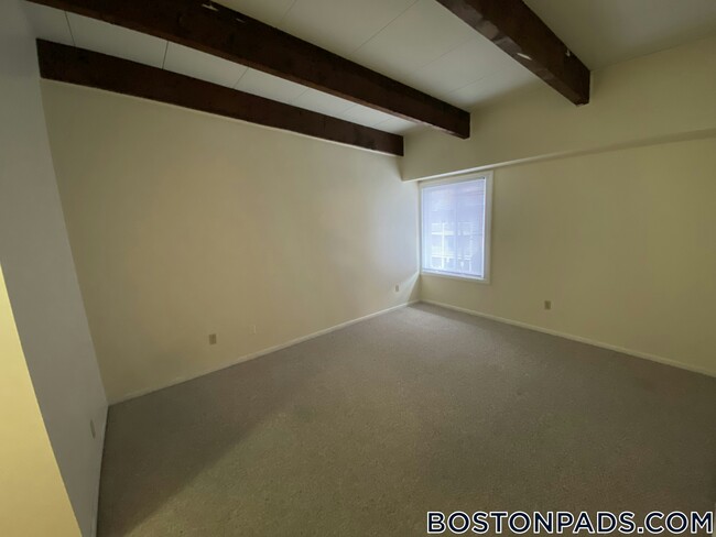 Photo - 18 Westgate Dr Unit 204