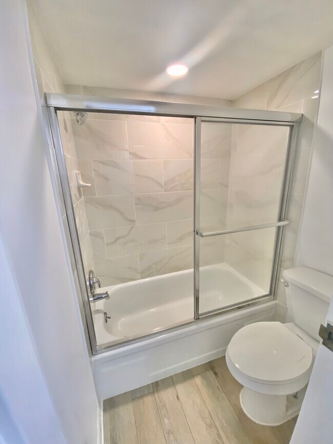 Bathroom - 200 Waterway Dr S Unit 208