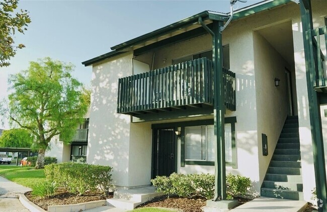 Building Photo - 23232 Orange Ave Unit 2 Rental