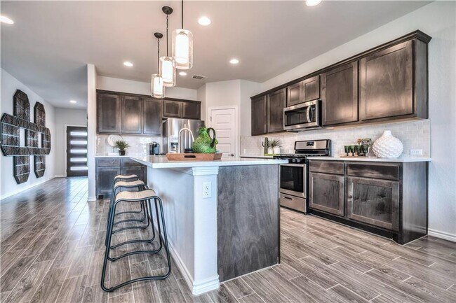 Photo - 8605 Daisy Cutter Crossing