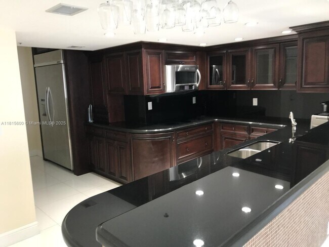 Photo - 1717 N Bayshore Dr Unit A-3646