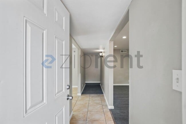 Photo - Unit 1
