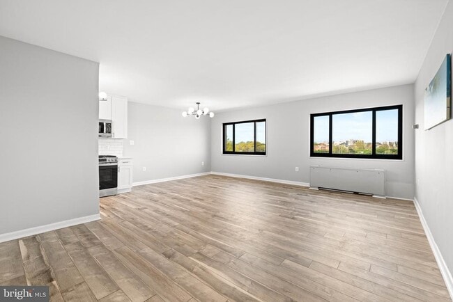 Photo - 1300 S Arlington Ridge Rd Unit 702