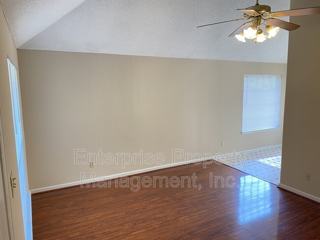 Photo - 3794 Walden Meadow Dr